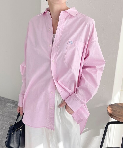 fredy emue（フレディエミュ）の「FR刺繍オックスルーズシャツ（シャツ/ブラウス・レディース・オレンジ/サックスブルー/オフホワイト/ベビーピンク/ライトグリーン・38）」の4枚目の写真