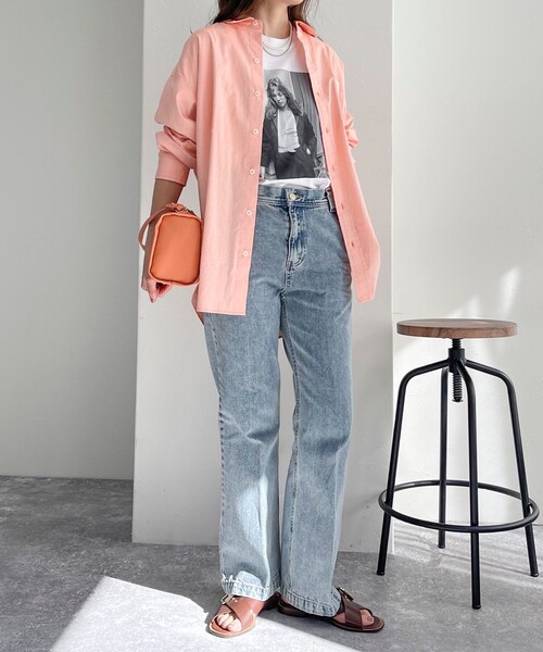 fredy emue（フレディエミュ）の「FR刺繍オックスルーズシャツ（シャツ/ブラウス・レディース・オレンジ/サックスブルー/オフホワイト/ベビーピンク/ライトグリーン・38）」の16枚目の写真