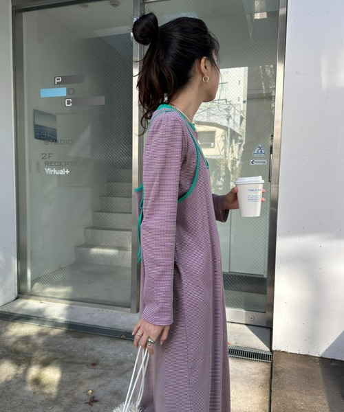 HELLO.SANFRANCISCO（ハローサンフランシスコ）の「【HELLO.SANFRANCISCO／ハローサンフランシスコ】ロンTEE付ボーダーワンピース（ワンピース・レディース・レッド/パープル/イエロー/ブラック・ONE SIZE）」の19枚目の写真