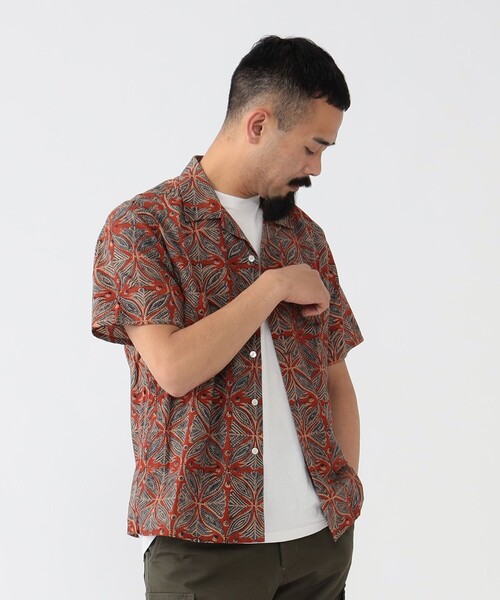 BEAMS PLUS（ビームスプラス）の「BEAMS PLUS / ブロックプリント ショートスリーブ オープンカラー シャツ（シャツ/ブラウス・メンズ・ブルー/カーキ/レッド系・S/M/L/XL）」の7枚目の写真