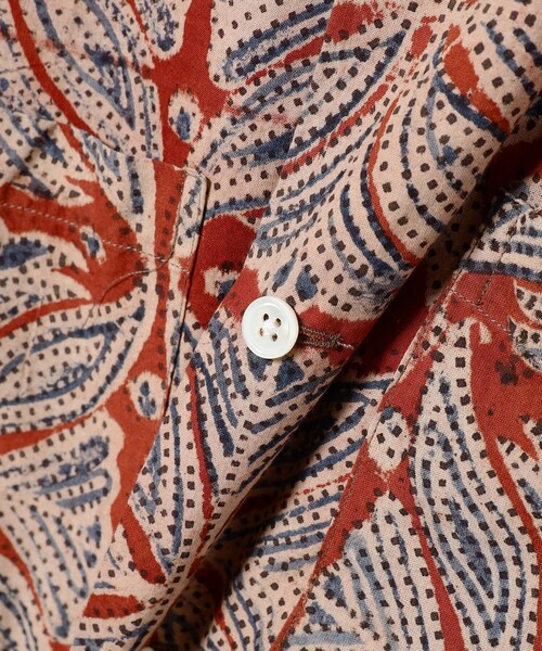 BEAMS PLUS（ビームスプラス）の「BEAMS PLUS / ブロックプリント ショートスリーブ オープンカラー シャツ（シャツ/ブラウス・メンズ・ブルー/カーキ/レッド系・S/M/L/XL）」の15枚目の写真