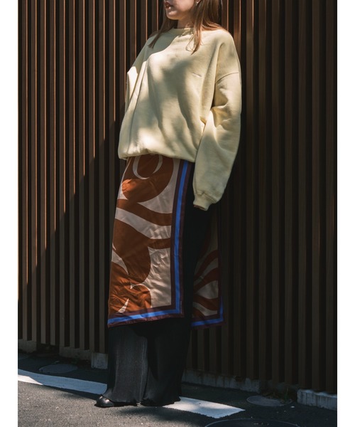 ENCIRCLE(エンサークル)の「【ENCIRCLE/エンサークル】【ZOZO限定カラー】Loveletter sweat /ラブレター スウェット(スウェット・レディース・ライトブルー/レモンイエロー・1/2)」の15枚目の写真