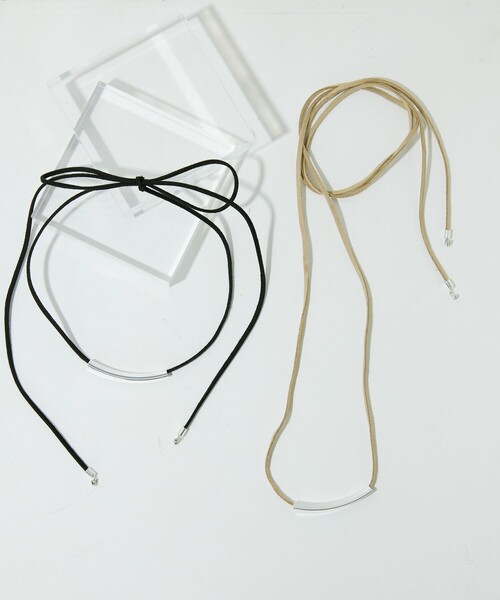 Firsthand（ファーストハンド）の「Firsthand/ファーストハンド CORD NECKLACE / コードネックレス バー（ネックレス・レディース・ブラック/ベージュ・FREE）」の3枚目の写真