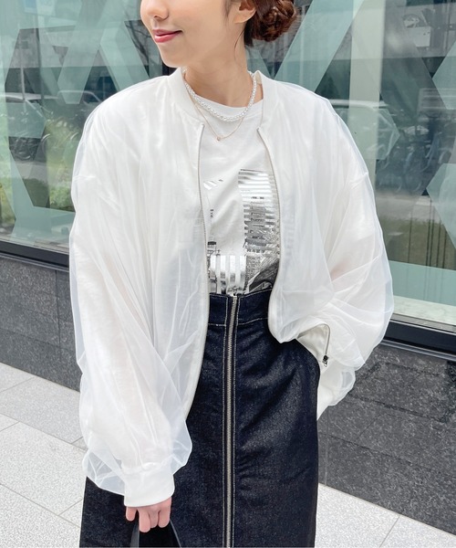 Meli rich（メリーリッチ）の「シアーチュールコンビジップブルゾン（ブルゾン・レディース・ブラック/オフホワイト・FREE）」の4枚目の写真