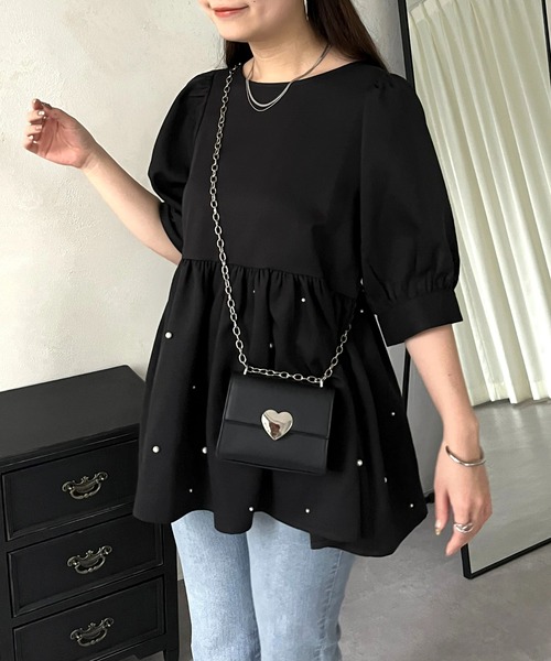 prose verse（プロズヴェール）の「バックリボンパールペプラムブラウス（シャツ/ブラウス・レディース・オフホワイト/ブラック・ﾌﾘ-）」の2枚目の写真