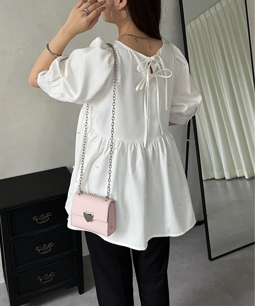 prose verse（プロズヴェール）の「バックリボンパールペプラムブラウス（シャツ/ブラウス・レディース・オフホワイト/ブラック・ﾌﾘ-）」の5枚目の写真