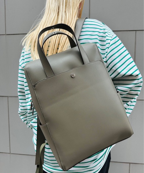 【セール】Legato Largo / かるいかばん ＰＣ収納リュック / LG-P0118（バックパック/リュック）｜Legato Largo（レガートラルゴ）