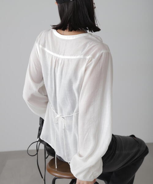 FREE'S MART（フリーズマート）の「◆Vネックシャーリングブラウス（シャツ/ブラウス・レディース・ホワイト/ピンク/ブラック・FREE）」の8枚目の写真