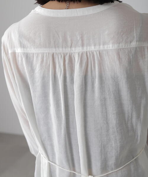 FREE'S MART（フリーズマート）の「◆Vネックシャーリングブラウス（シャツ/ブラウス・レディース・ホワイト/ピンク/ブラック・FREE）」の22枚目の写真