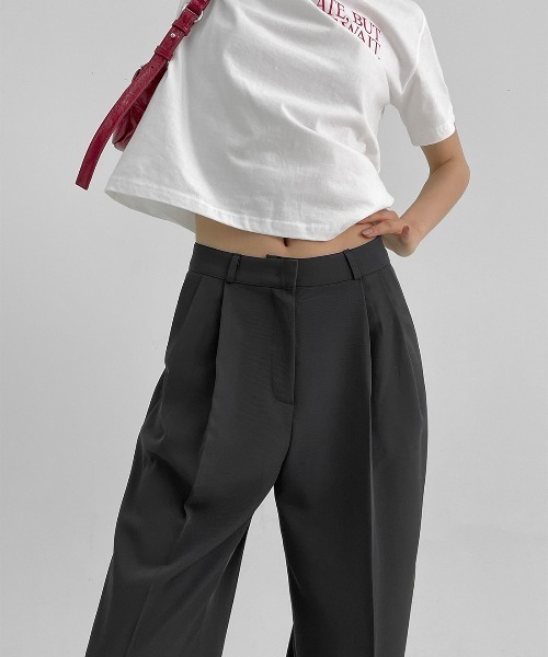 BLACKUP（ブラックアップ）の「[MADE] リンドンサマーツータックワイドスラックス（スラックス・レディース・チャコール/ブラック・LARGE/MEDIUM/SMALL）」の9枚目の写真