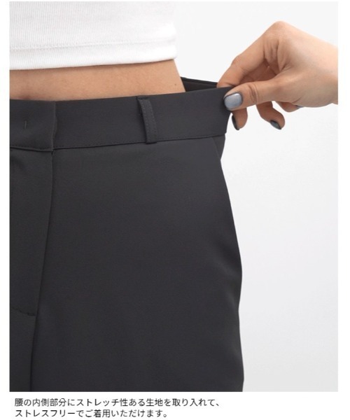 BLACKUP（ブラックアップ）の「[MADE] リンドンサマーツータックワイドスラックス（スラックス・レディース・チャコール/ブラック・LARGE/MEDIUM/SMALL）」の10枚目の写真