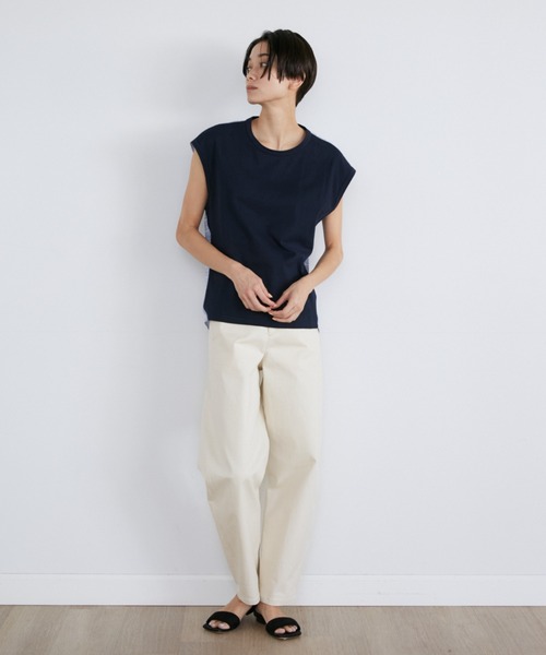 YVON（イヴォン）の「ストライプドッキングプルオーバー（Tシャツ/カットソー・レディース・ネイビー/ダークネイビー/オフホワイト・9号）」の17枚目の写真