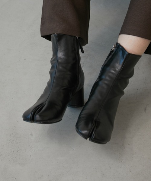 Aunt Marie's(アントマリーズ)の「ヒール足袋ブーツ(ブーツ・レディース・アイボリー/ブラック/シルバー・S/M/L)」の20枚目の写真