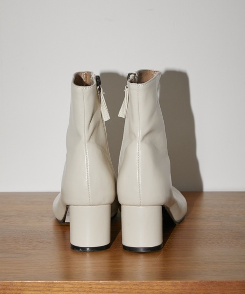 Aunt Marie's(アントマリーズ)の「ヒール足袋ブーツ(ブーツ・レディース・アイボリー/ブラック/シルバー・S/M/L)」の13枚目の写真
