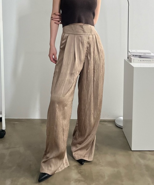 bita.（ビタ）の「アシンメトリーワッシャーワイドパンツ（スラックス・レディース・ベージュ/ブラック・SMALL/MEDIUM/LARGE）」の2枚目の写真