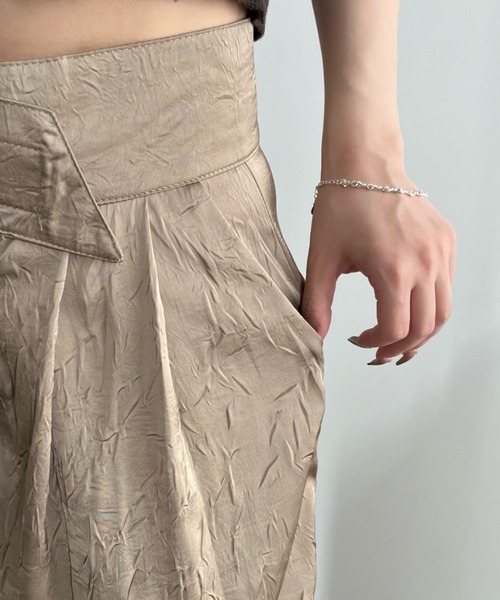 bita.（ビタ）の「アシンメトリーワッシャーワイドパンツ（スラックス・レディース・ベージュ/ブラック・SMALL/MEDIUM/LARGE）」の22枚目の写真