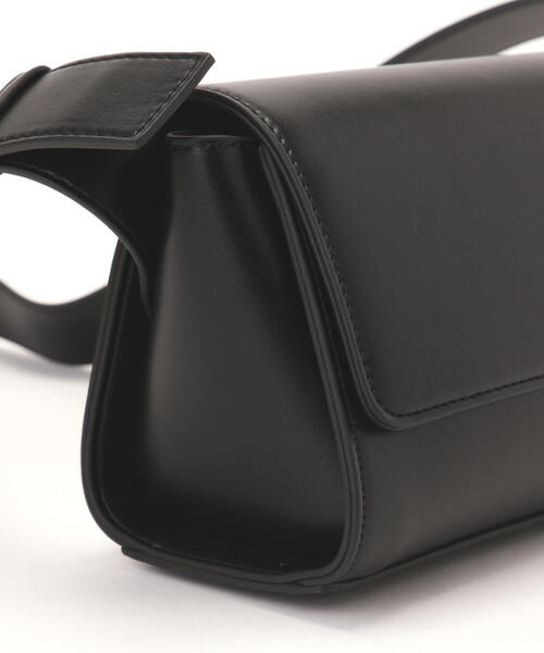 N.（N. Natural Beauty Basic）（エヌエヌナチュラルビューティーベーシック）の「◆ベルトショルダーフラップバッグ（ショルダーバッグ・レディース・イエロー/ブラック・ﾌﾘ-）」の18枚目の写真