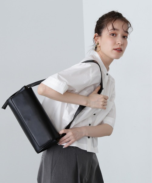 N.（N. Natural Beauty Basic）（エヌエヌナチュラルビューティーベーシック）の「◆ベルトショルダーフラップバッグ（ショルダーバッグ・レディース・イエロー/ブラック・ﾌﾘ-）」の3枚目の写真