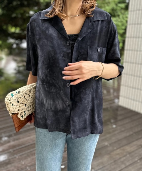 mi via loca(ミヴィアロカ)の「タイダイ柄 半袖 開衿シャツ(シャツ/ブラウス・レディース・ブラック系/ライム・FREE)」の10枚目の写真