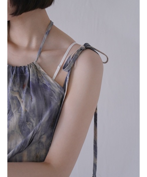 Uenui（ウニュイ）の「マーブル キャミソール ミニワンピース ミニドレス バックオープン リボン（Tシャツ/カットソー・レディース・ブルー/グリーン/ベージュ・FREE）」の11枚目の写真