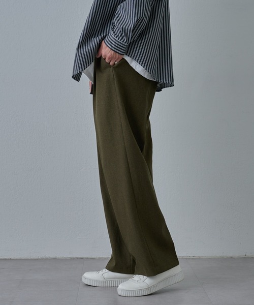 COLONY 2139（コロニートゥーワンスリーナイン）の「ウールライクワイドパンツ（スラックス・メンズ・ブラック/カーキ/グレー・MEDIUM/LARGE）」の8枚目の写真