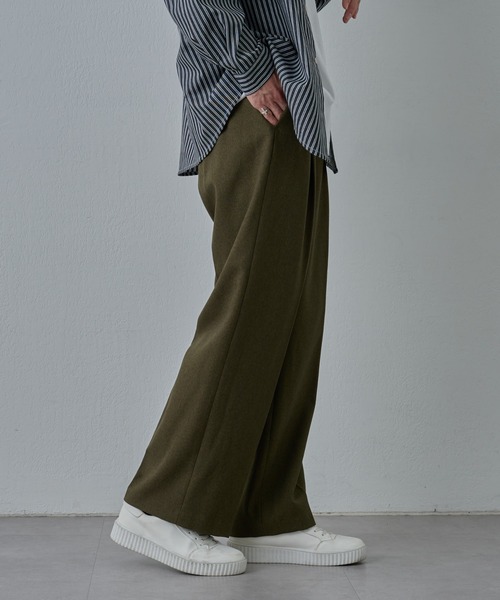 COLONY 2139（コロニートゥーワンスリーナイン）の「ウールライクワイドパンツ（スラックス・メンズ・ブラック/カーキ/グレー・MEDIUM/LARGE）」の10枚目の写真
