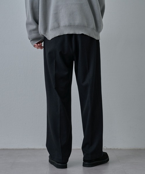 COLONY 2139（コロニートゥーワンスリーナイン）の「ウールライクワイドパンツ（スラックス・メンズ・ブラック/カーキ/グレー・MEDIUM/LARGE）」の20枚目の写真