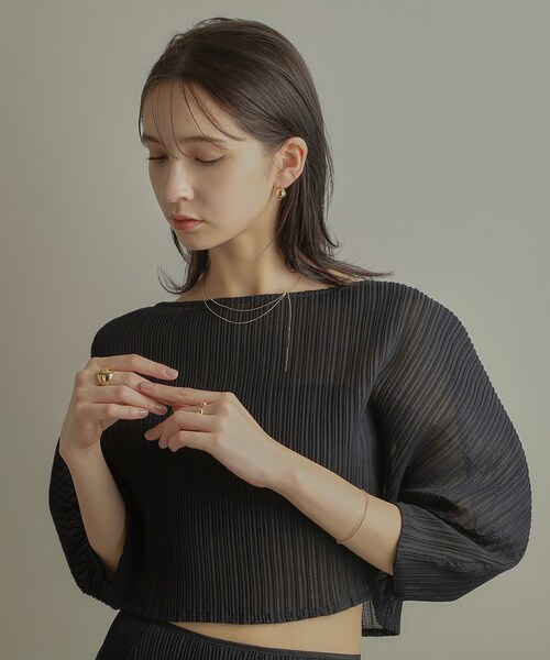 COCOSHNIK(ココシュニック)の「K10中空プランプシェイプ フックピアス(ピアス(両耳用)・レディース・イエローゴールド・00)」の7枚目の写真