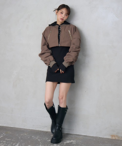 ENVYM(アンビー)の「ナイロンショートブルゾン(ブルゾン・レディース・ブラウン/ブラック・FREE)」の14枚目の写真