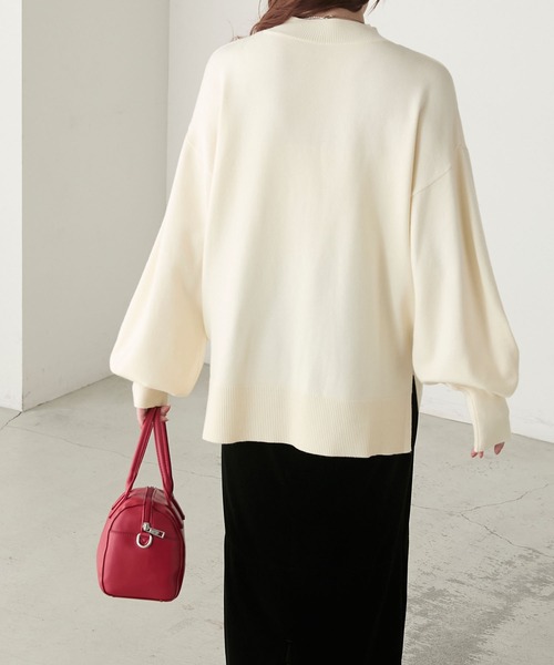 BONLECILL（ボンルシール）の「【至福のカヌレニット】ボリュームスリーブプチハイネックニットプルオーバー（ニット/セーター・レディース・レッド/ピンク/ブルー/杢グレー/ホワイト×ブラック/アイボリー/グリーン/ブラウン/オレンジ/ネイビー・M/L）」の11枚目の写真