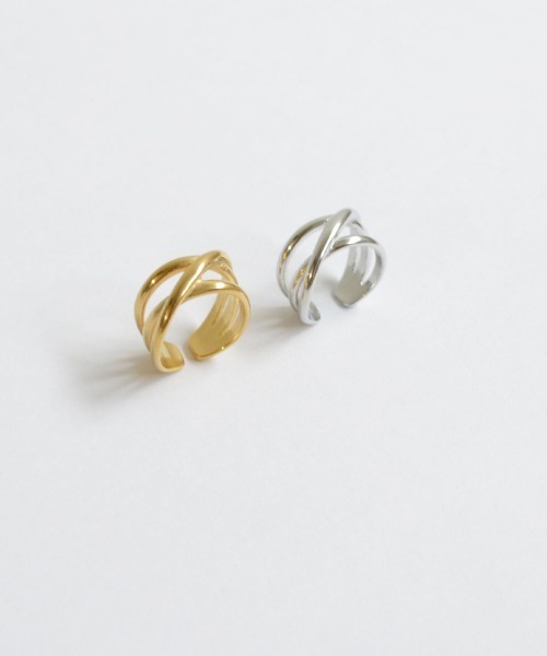 emouv by est(エモーヴバイエスト)の「ツイストデザインリング(リング・レディース・シルバー/ゴールド・5号/6号/7号)」の5枚目の写真