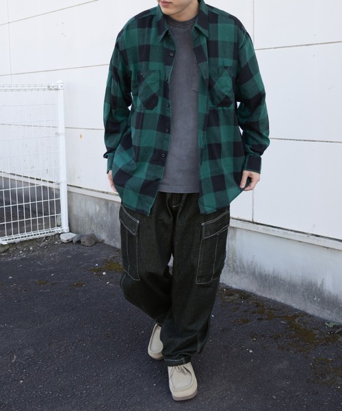 SlashDate(スラッシュデイト)の「【0】10.5oz ワイドシルエット デニムイージー カーゴパンツ ワイドテーパード ケミカルウォッシュ(カーゴパンツ・メンズ・ブラック系その他/ワンウォッシュ/ブラック/ケミカルウォッシュ/ライトインディゴブルー・M/L/XL)」の17枚目の写真