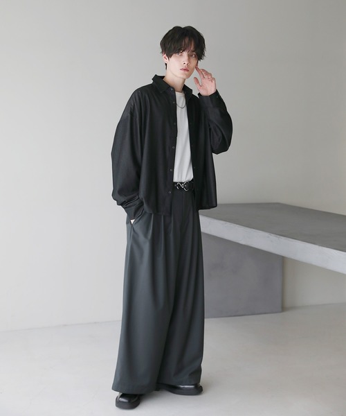 ASTRONOMY(アストロノミー)の「レーヨンデニムショート丈ドレープ長袖シャツ(シャツ/ブラウス・メンズ・ブルー/ブラック/グレー・S/M/L)」の7枚目の写真