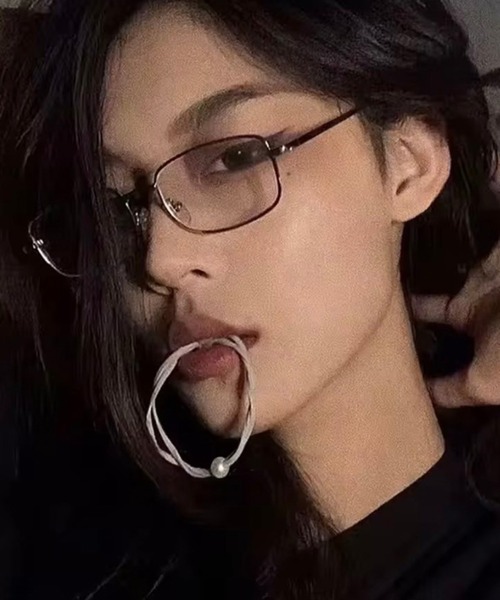 BARELY BLUE（ベアリーブルー）の「【 BARELY BLUE / ベアリーブルー 】 スクエア クリア レンズ メガネ ユニセックス（メガネ・レディース・ゴールド/ブラック/シルバー・FREE）」の12枚目の写真