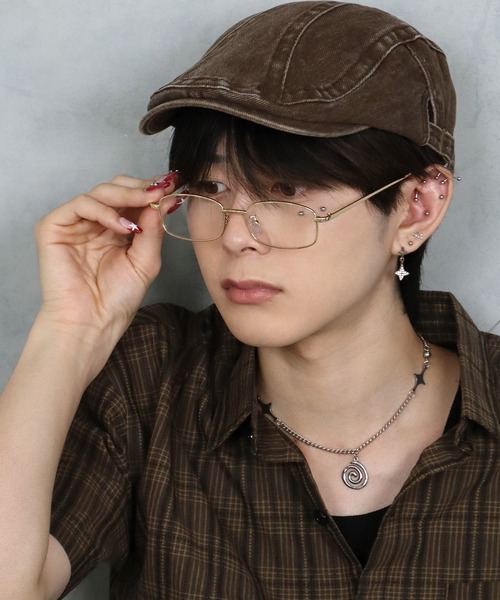 BARELY BLUE（ベアリーブルー）の「【 BARELY BLUE / ベアリーブルー 】 スクエア クリア レンズ メガネ ユニセックス（メガネ・レディース・ゴールド/ブラック/シルバー・FREE）」の15枚目の写真