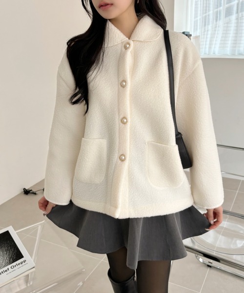 efill（エフィル）の「大きめパールボタンの ボア ブルゾン（ブルゾン・レディース・ホワイト・FREE）」の5枚目の写真