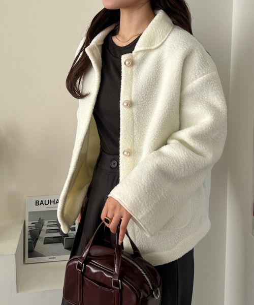 ほぼ未使用✨️定価4.6万　プルミエアロンディスモン　ラミースタンドブルゾン　茶 セール】大きめパールボタンの ボア ブルゾン（ブルゾン