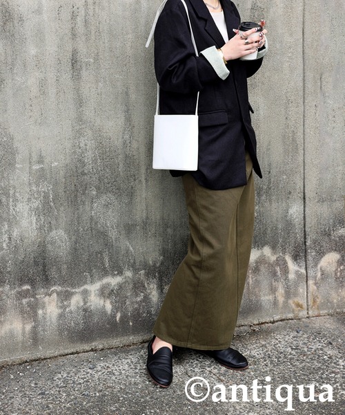 antiqua（アンティカ）の「リアルレザースリッポン（スリッポン・レディース・ホワイト/ブラック・M/LL/L）」の19枚目の写真