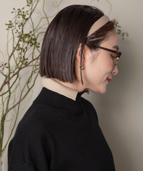 MHBG TOKYO(エムエイチビージートーキョー)の「襟付きハイゲージタートルニット(ニット/セーター・レディース・ブラック/ベージュ/ブラック系その他/ベージュ系その他・FREE)」の5枚目の写真