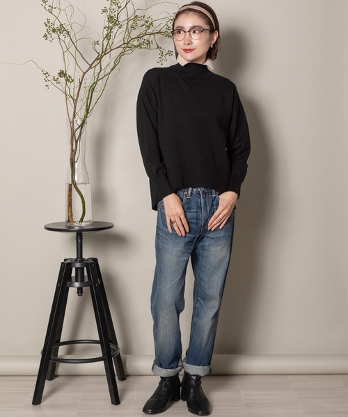 MHBG TOKYO(エムエイチビージートーキョー)の「襟付きハイゲージタートルニット(ニット/セーター・レディース・ブラック/ベージュ/ブラック系その他/ベージュ系その他・FREE)」の8枚目の写真