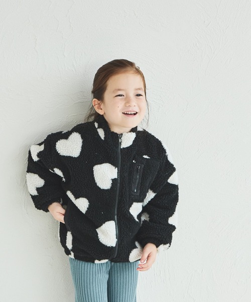 pairmanon（ペアマノン）の「【リンクコーデ】ボアジップブルゾン（ブルゾン・キッズ・ピンク/アイボリー/ブラック系その他/モカ/ライトブルー/ブラック/ベージュ/グリーン系その他/テラコッタ/ブラウン系その他・130/140/150/90/100/110/120）」の4枚目の写真