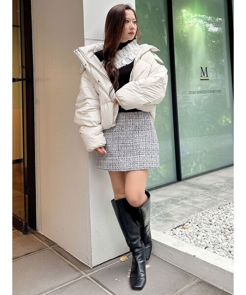 MERCURYDUO(マーキュリーデュオ)の「アシメ異素材ラッフルドッキング チョーカー風カットアウトニット(ニット/セーター・レディース・チャコールグレー/ブラック/アイボリー・FREE)」の19枚目の写真