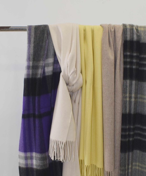 PICCIN（ピッチン）の「■HAND WASHABLE ■ウール100ストール（ストール/ショール・レディース・ベージュ/パープル系その他/アイボリー/イエロー/ブラック系その他・FREE）」の22枚目の写真