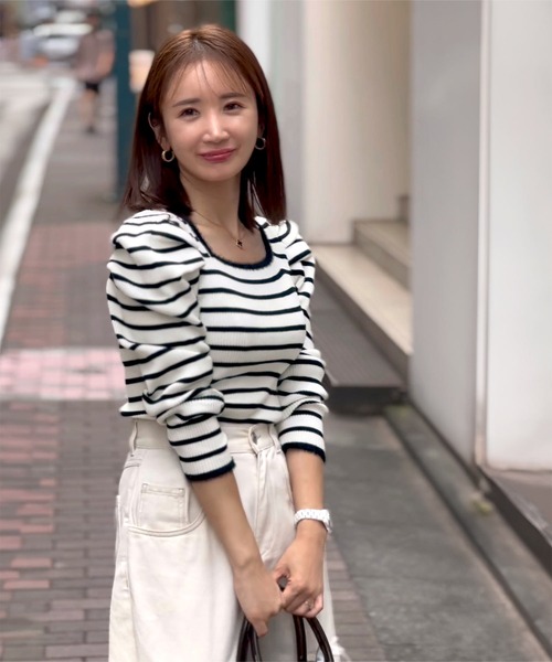 KOBE LETTUCE（コウベレタス）の「[ coaraさんコラボ ] 選べる2タイプリブニットトップス（ニット/セーター・レディース・グレー系/オフホワイト/グレー/ホワイト系/ブラック/ホワイト×ブラック/ブラック系/ホワイト系その他・M1/M）」の12枚目の写真