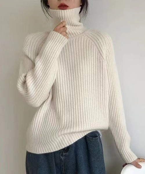 VitaFelice（ヴィータフェリーチェ）の「ラメタートルニット（ニット/セーター・レディース・パープル/ネイビー/イエロー/オフホワイト/サックスブルー・FREE）」の15枚目の写真