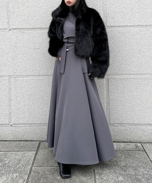LVEU.(ラブユ.)の「【LVEU.】フェイクファーショートジャケット / アウター ジャケット ショート クロップド フェイクファー エコファー ファー ふわふわ 暖かい ボリューム ボリューミー ブラック(その他アウター・レディース・ブラック・FREE)」の11枚目の写真