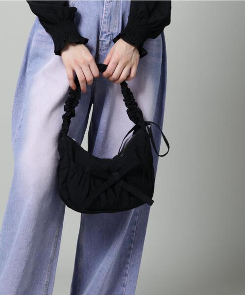 SIS(エスアイエス)の「【WEB限定】SIS/エスアイエス/リボンギャザーミニバッグ(トートバッグ・レディース・ブラック/シルバー・F)」の14枚目の写真