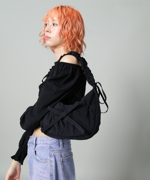 SIS(エスアイエス)の「【WEB限定】SIS/エスアイエス/リボンギャザーミニバッグ(トートバッグ・レディース・ブラック/シルバー・F)」の9枚目の写真