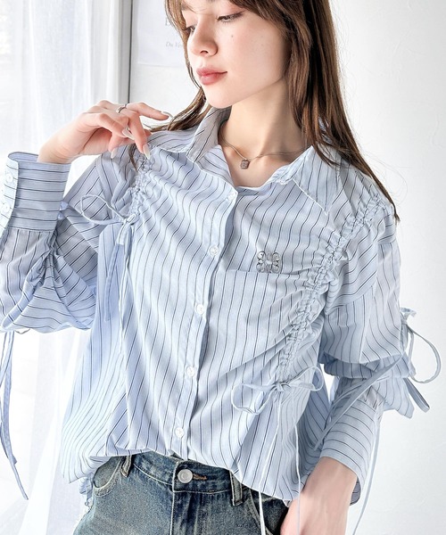mily bilet(ミウィビレット)の「【mily bilet】大人カジュアルに高級感をプラス。ロゴブローチ付きドロストリボンビッグシャツ(長袖)(シャツ/ブラウス・レディース・ブルー系その他/ホワイト/イエロー系その他/サックスブルー・X-LARGE/SMALL/MEDIUM/LARGE)」の12枚目の写真