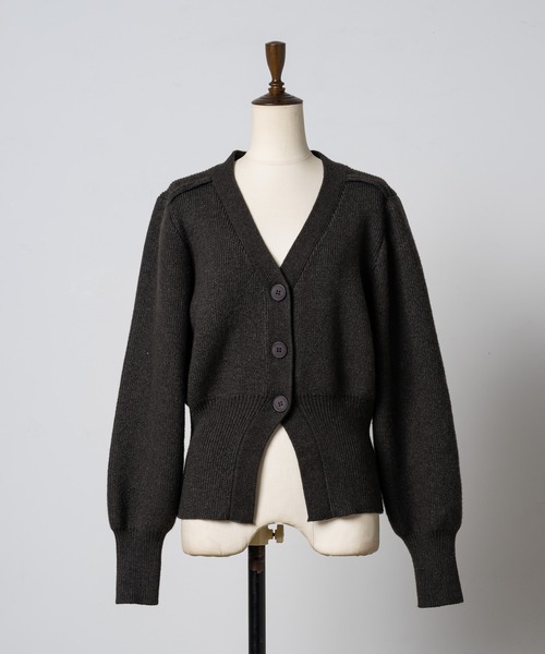 Happy John（ハッピージョン）の「v neck cardigan/Vネックカーディガン（カーディガン/ボレロ・レディース・グレー/アイボリー/レッド・FREE）」の13枚目の写真